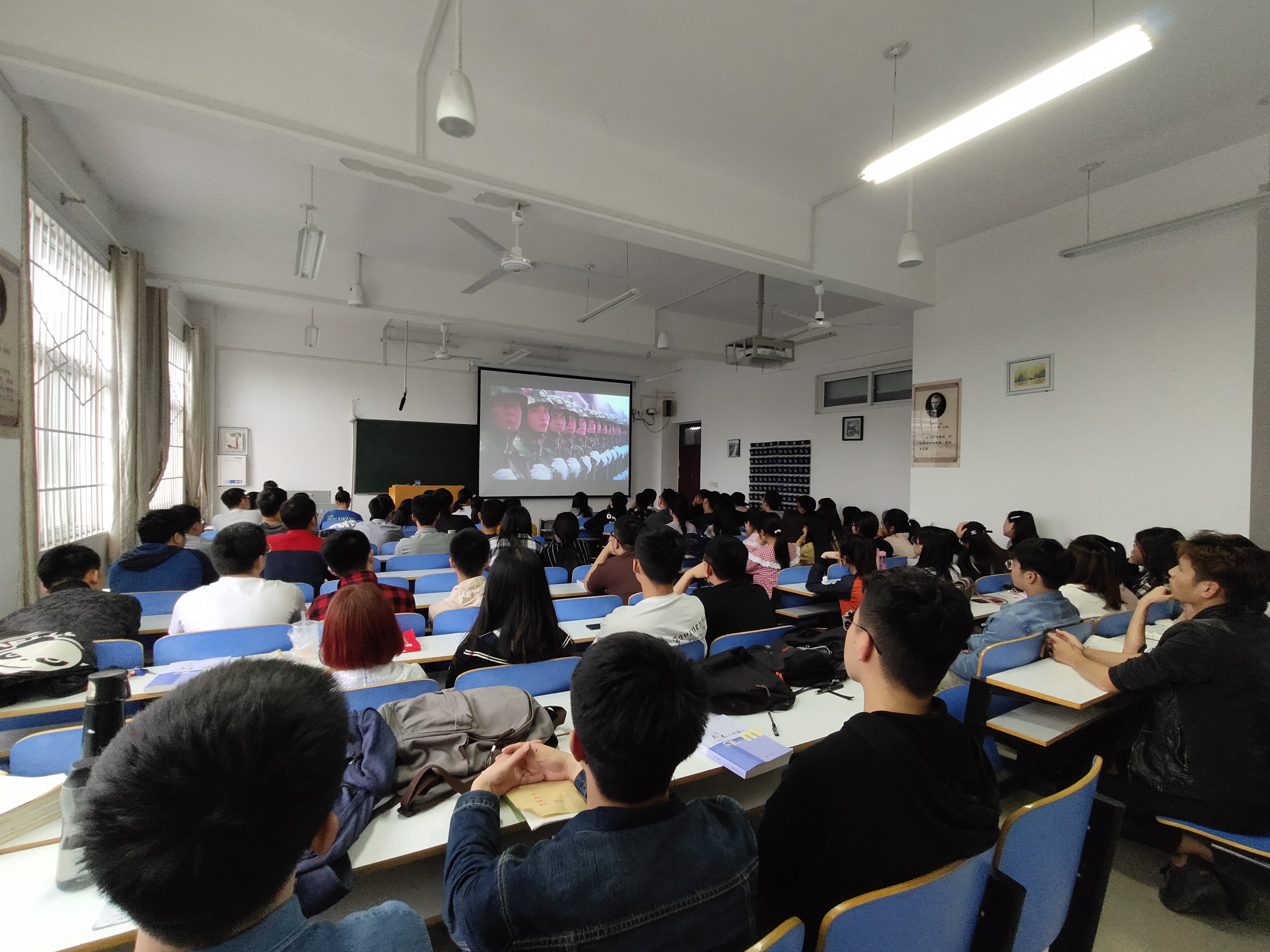 5d734097d57a4054.jpg 5d734097d57a4054.jpg