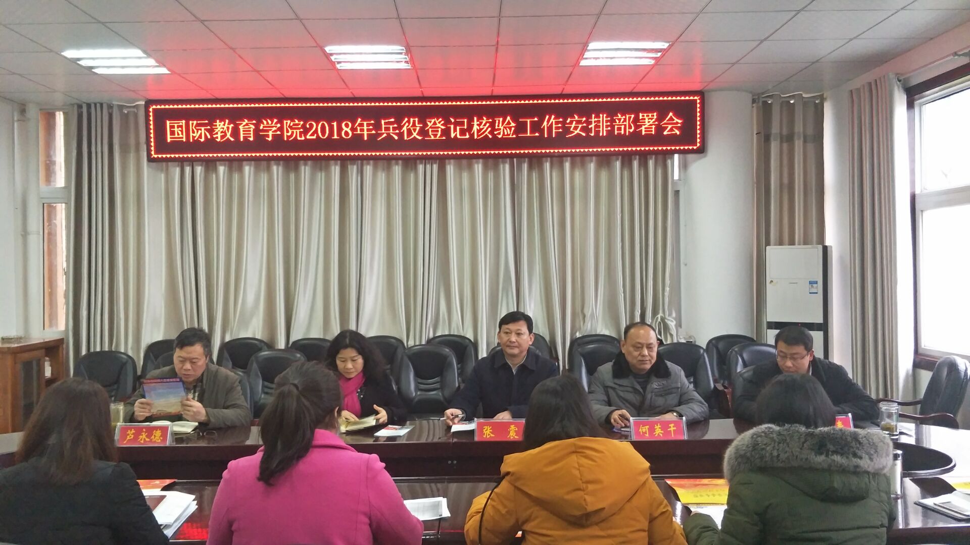 Cache_-e8ba63fe78b6e06..jpg Cache_-e8ba63fe78b6e06..jpg